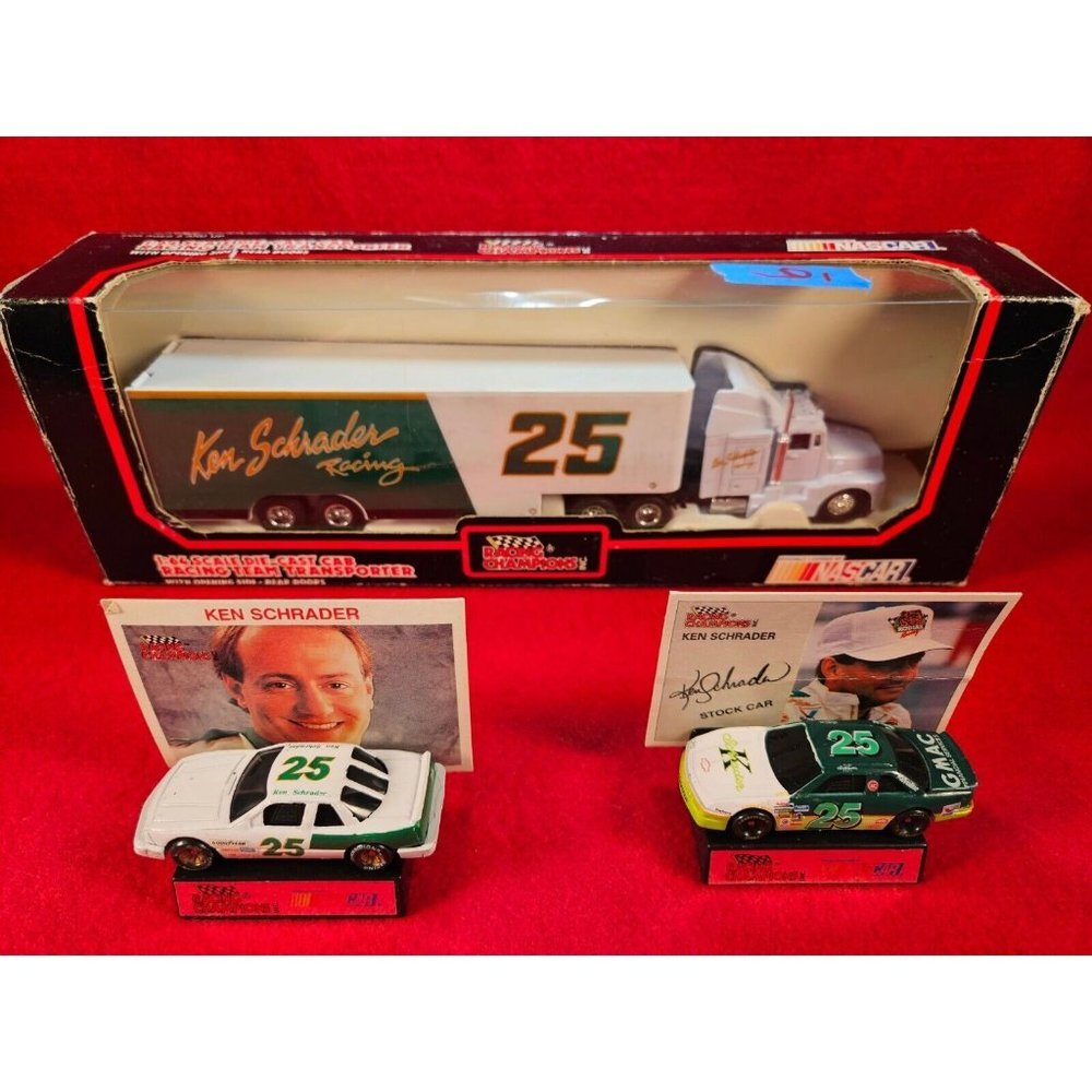 KEN SCHRADER NASCAR #25 TRANSPORTER‎ BUNDLE w/MATCHING STOCKCAR & PLAYER CARD
